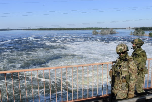 По отходу с правобережья. Colonel Cassad