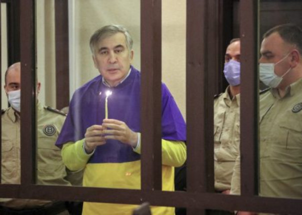 В организме Саакашвили нашли мышьяк