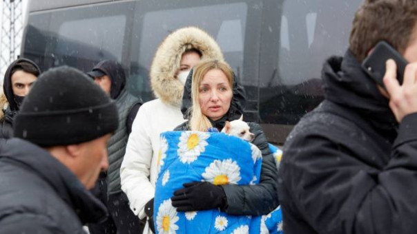 Топ-7 стран, которые сворачивают помощь украинским беженцам