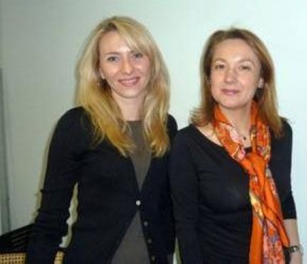 «Российский культурный центр в Париже нужно уничтожить, а русские - тараканы».