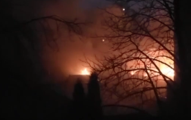 Жесть в Донецке: Укрофашисты несколько часов к ряду обстреливает столицу ДНР, горит один из корпусов больницы им. Калинина