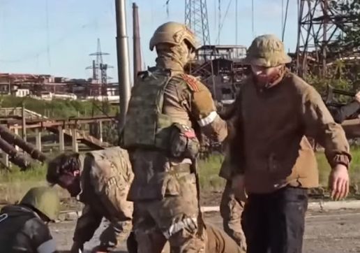 На Украине возрождают разгромленный в Мариуполе националистический полк «Азов»