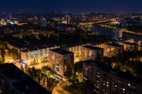 В Донецке под огнем «Градов» укрофашистов оказались центр города, район Донбасс Арены и здание «Комтел»