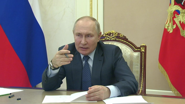 Угроза мировой ядерной войны нарастает