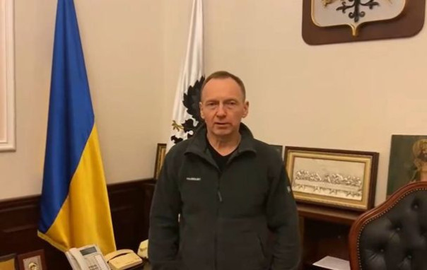 «Я остаюсь»: мэр Чернигова отказался подчиниться Зеленскому