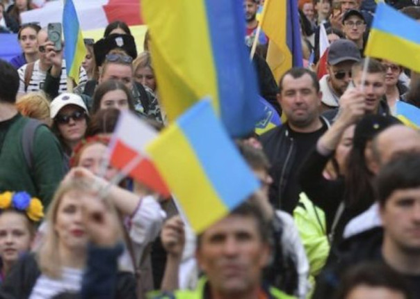 The Conversation: польские власти убеждены, что США и Великобритания поддержат план раздела Украины