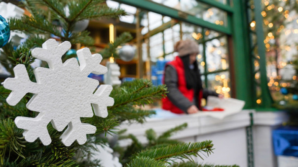 По всей Москве открылись пункты сбора подарков для участников СВО