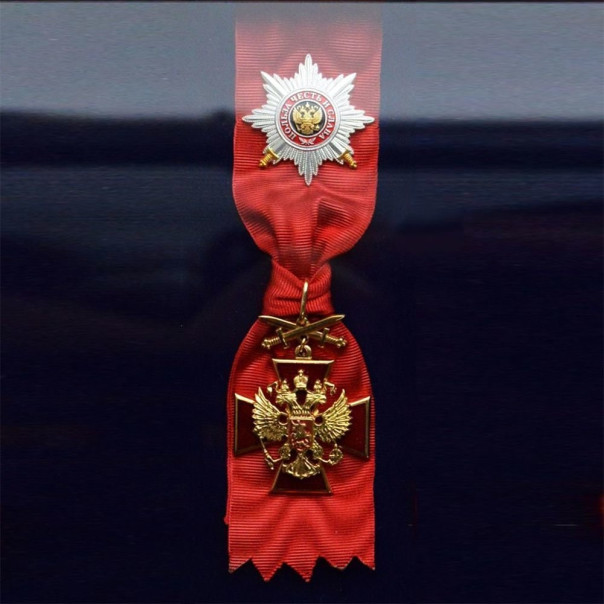 Денис Пушилин и Леонид Пасечник удостоены высшей степени ордена "За заслуги перед Отечеством".