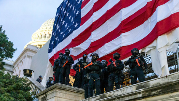 Диктатура, которой ещё не видел мир: Свобода Запада закончилась "ежовыми рукавицами"