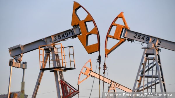 Запад ждет обвала нефтяных доходов России