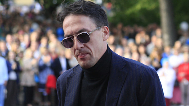 Яна Поплавская влезла в скандал с Артуром Смольяниновым