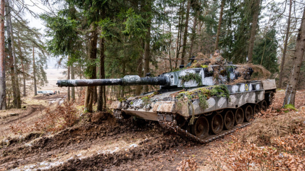 Дуда пообещал Зеленскому роту "Леопардов"