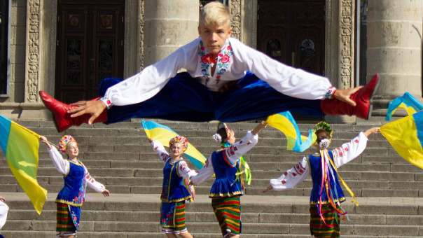 Предательство в тылу: Гопак на телах русских солдат
