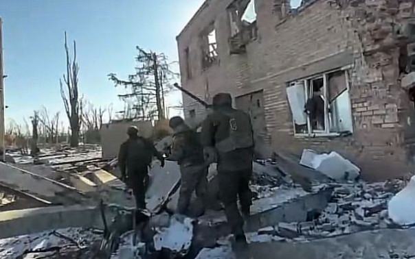 Бойцы ЧВК «Вагнер» показали обстановку на востоке Бахмута