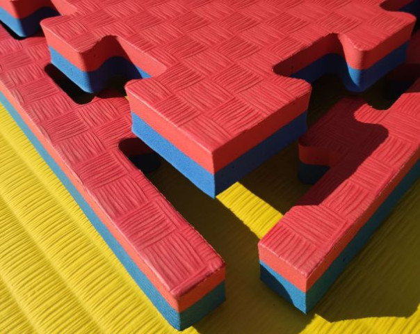 Преимущества и особенности будо-матов с креплением «ласточкин хвост»