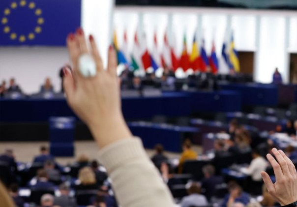 Европарламент принял резолюцию о «спецтрибунале по Украине»