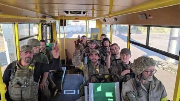 Осетры для тыловых крыс. Коррупция доедает Минобороны Украины. Владимир Скачко