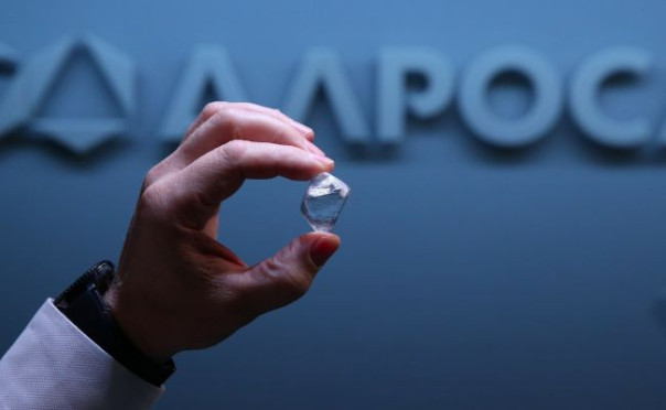 «Алмазная сила со стальным сердцем дружит»: а не пора ли послать Брюссель?!