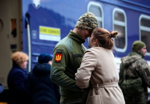 Родственники пленных украинцев просят оставить их в России