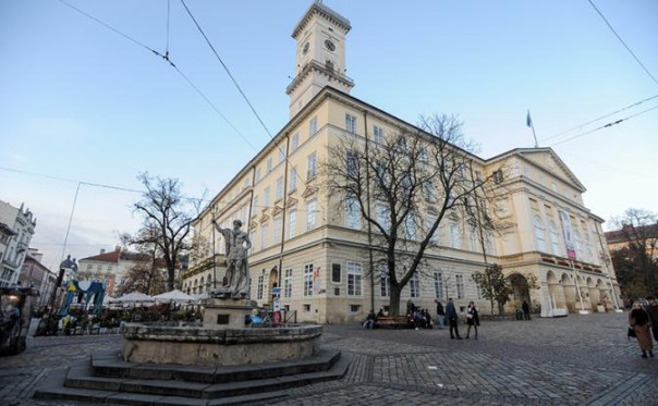 Зачем нам этот Львов?