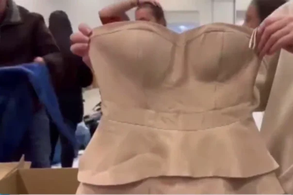 Гуманитарную помощь для Турции в Европе и США собирают на мусорках