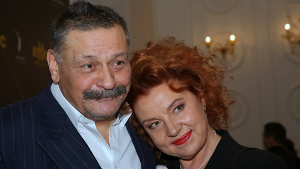 Сбежавшая из России жена Дмитрия Назарова рыдает в Израиле