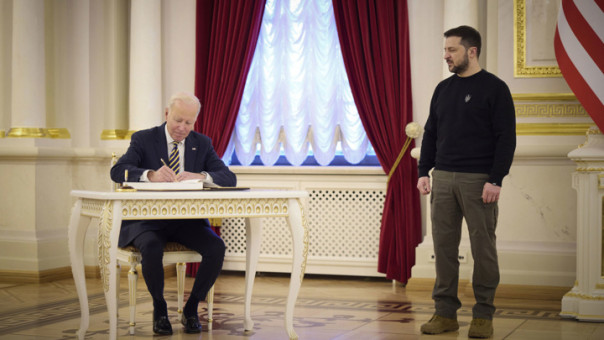 Дмитрий Медведев прокомментировал визит президента США Джозефа Байдена в Киев