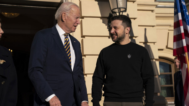 Тайно и быстро. Как прошел визит Байдена на Украину