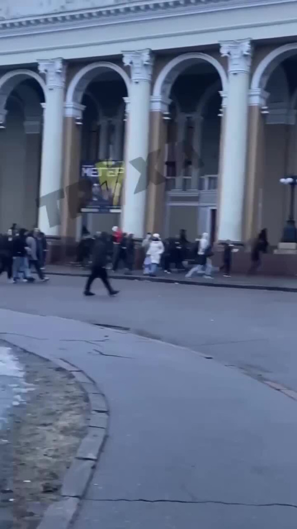 Обезьянничанье, как генетический код украиньтцев: "Тарас, Опанас и ЧВК Редан"