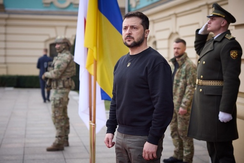 Зеленский пожаловался, что Китай проигнорировал «мирный план» Киева