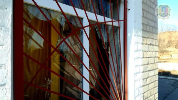 Мирный житель погиб, еще семь человек получили ранения в результате обстрела ВСУ Лисичанска из 155-мм артиллерии.