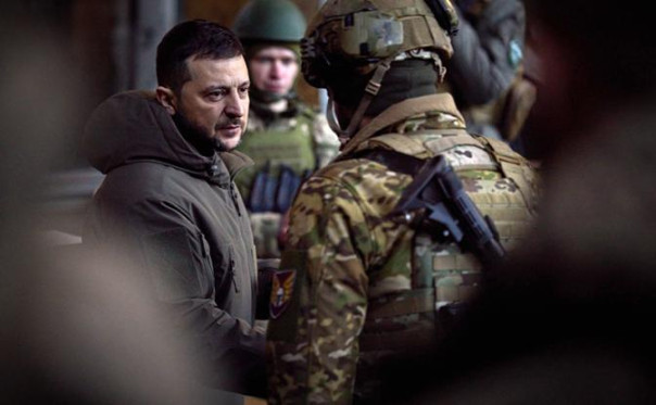 Между Зеленским и Залужным снова возникли разногласия, на этот раз из-за Артёмовска