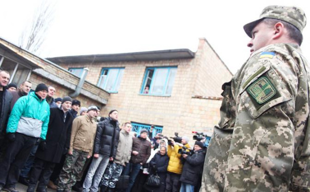 Зеленский объявил всеобщую мобилизацию. Зачем клоуну столько «мяса»?