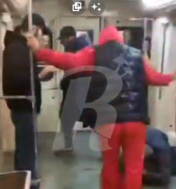 Трем кавказцам, которые жестоко избили парня в вагоне метро, вынесен судебный приговор в виде лишения свободы — 12, 11 и 8,5 лет