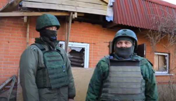 Идем от позиции к позиции. Кочевая солдатская доля... Передовая, обстрел и торт "Наполеон"