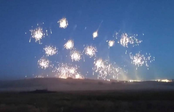 Армия РФ штурмует Угледар при помощи зажигательных боеприпасов