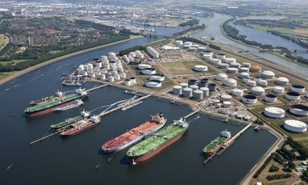 Схватка США и ОПЕК переходит на биржи