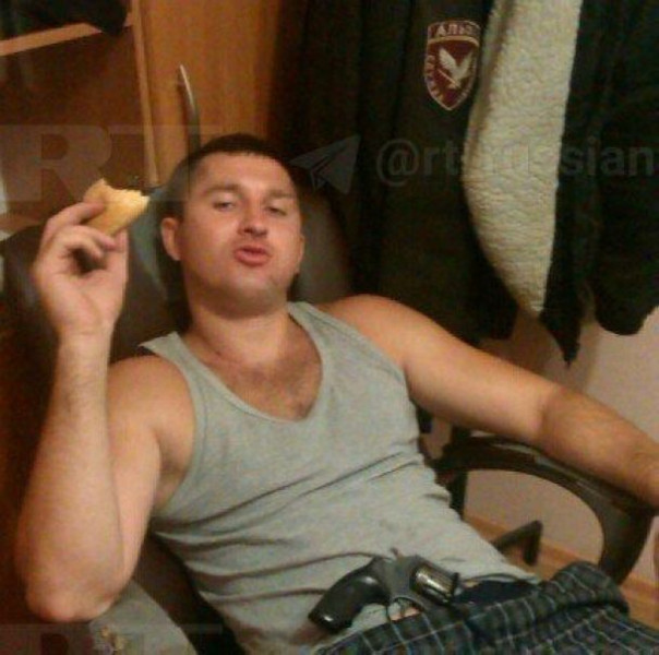 "Тварь редкостная Юра этот!" -- Соседи о сообщнике Треповой