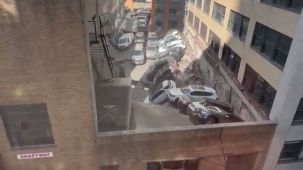 В США обрушилась многоуровневая парковка, есть погибший и пострадавшие