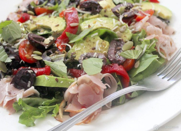 Как разнообразить свое питание: поговорим о салатах и аппетитных завтраках