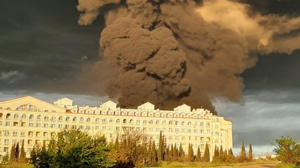 В Совфеде призвали после удара по Севастополю уничтожить все нефтехранилища Одессы