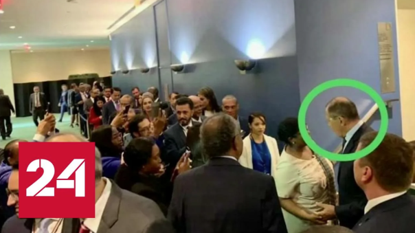 У США истерика, они в бешенстве от того, что не получается быстро сломать Россию / Три четверти стран мира проигнорировали санкции Запада против России