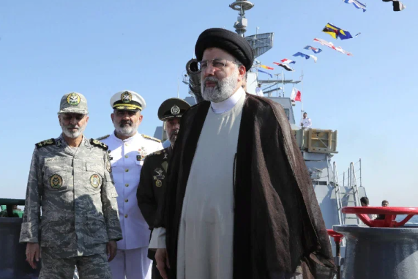 Иран начал блокировку танкеров США в Ормузском проливе. Россия и Китай поддержали