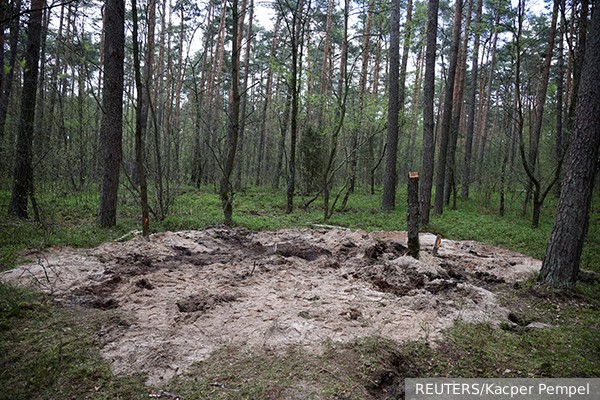 Главу Минобороны Польши накрыло обломками «российской ракеты»