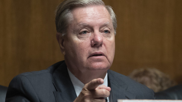 Американский сенатор назвал смерть россиян "самой удачной" тратой денег США