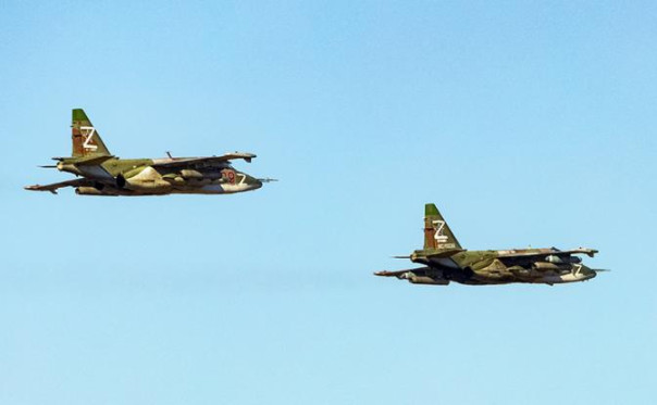 Битва за Торское: Российская авиация утюжит 6 украинских бригад