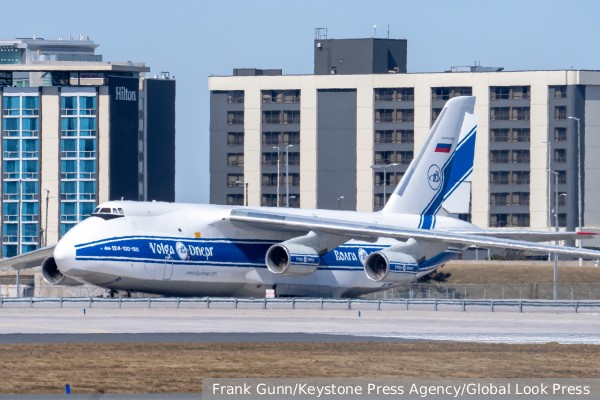 Канада сообщила об аресте и намерении конфисковать российский Ан-124 и ввела санкции против Януковича, Подоляки и Безсонова