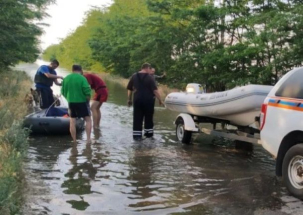 Путин поручил главе МЧС ликвидировать последствия затоплений в Херсонской области