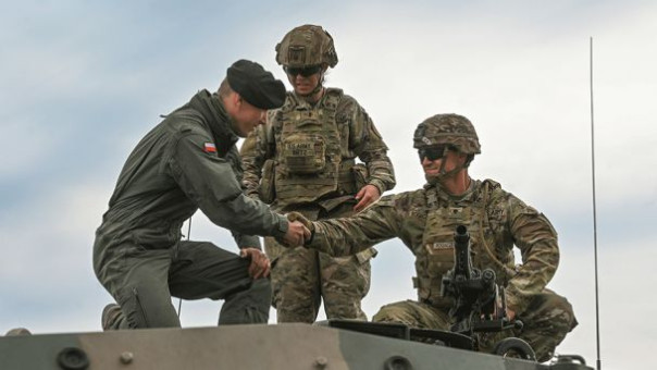 Расширение киевского конфликта: Какие страны НАТО могут ввести войска на Украину