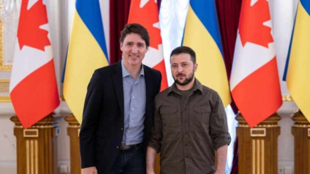 Трюдо хайпует на Украине, пока в Канаде проблемы